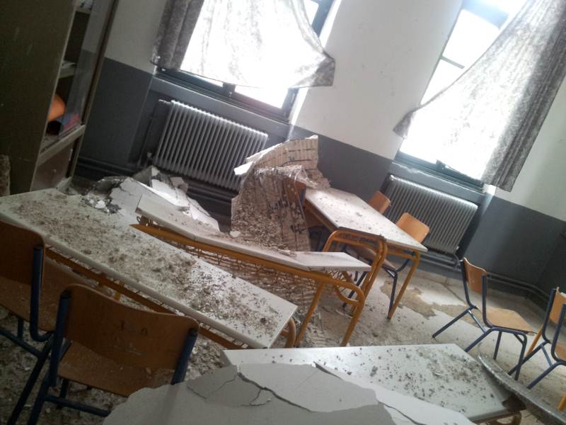 roof_fall3