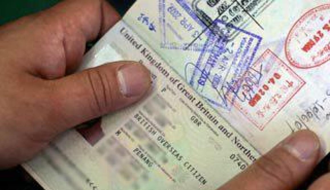 Προσπάθησε να ταξιδέψει με πλαστό διαβατήριο
