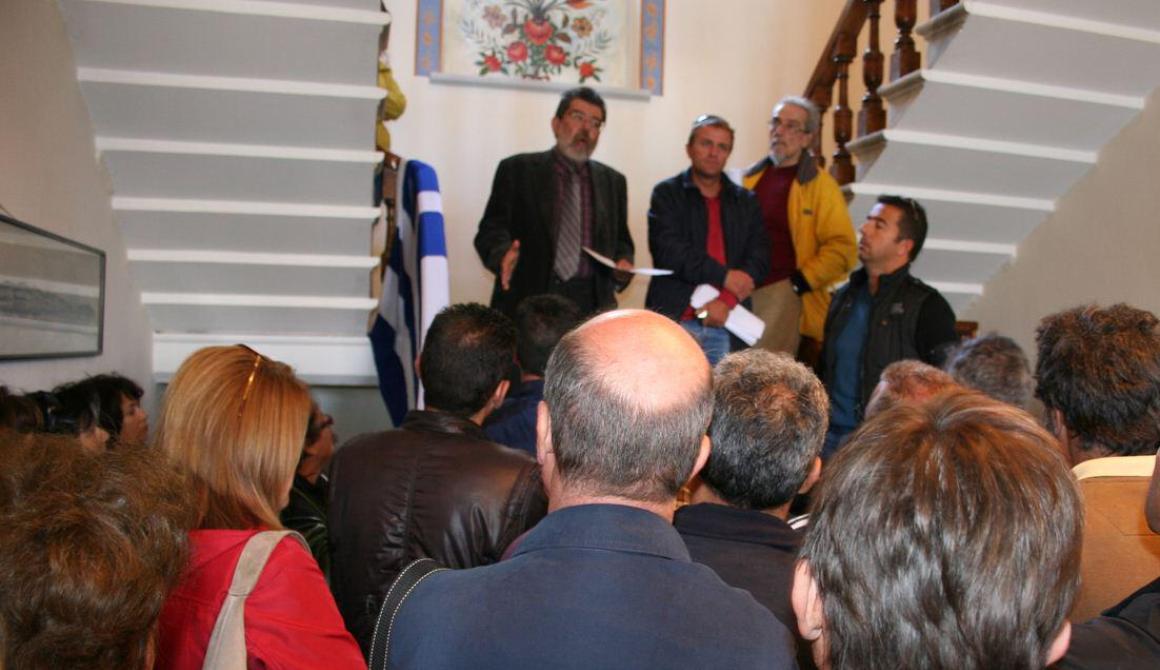 Δήμαρχος και εργαζόμενοι εκπέμπουν sos για τη λειτουργία του Δήμου