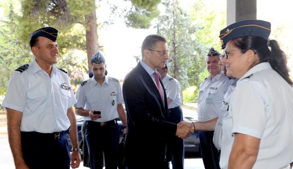 Επισκέψεις ΥΦΕΘΑ Αλκιβιάδη Στεφανή στο 251 ΓΝΑ και το ΝΝΑ