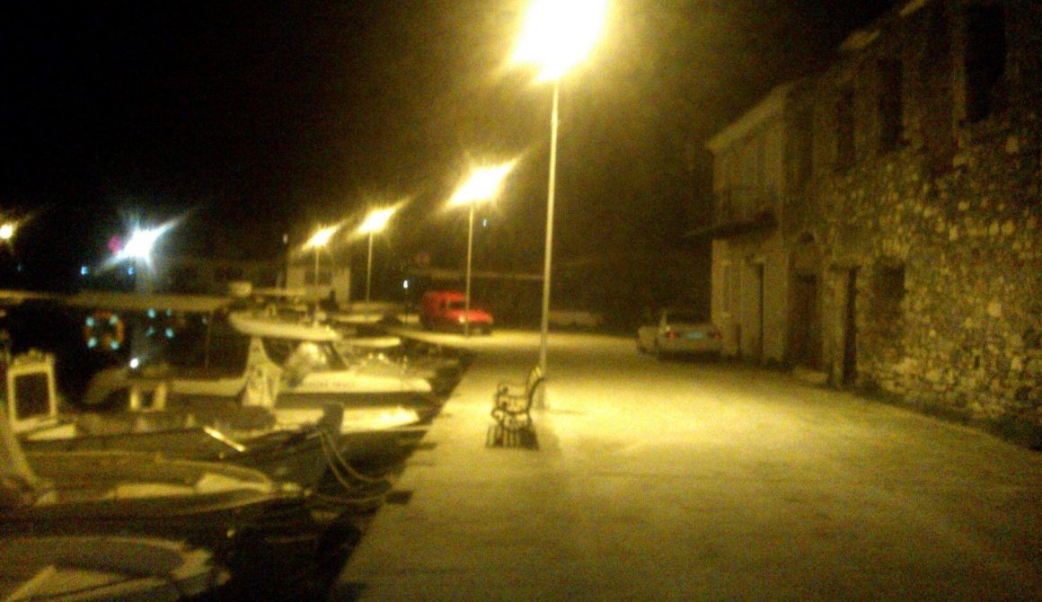 Φως στο Ντίπι.... Η Τοπική Κονότητα Ιππείου ευχαριστεί το Λιμενικό Ταμείο