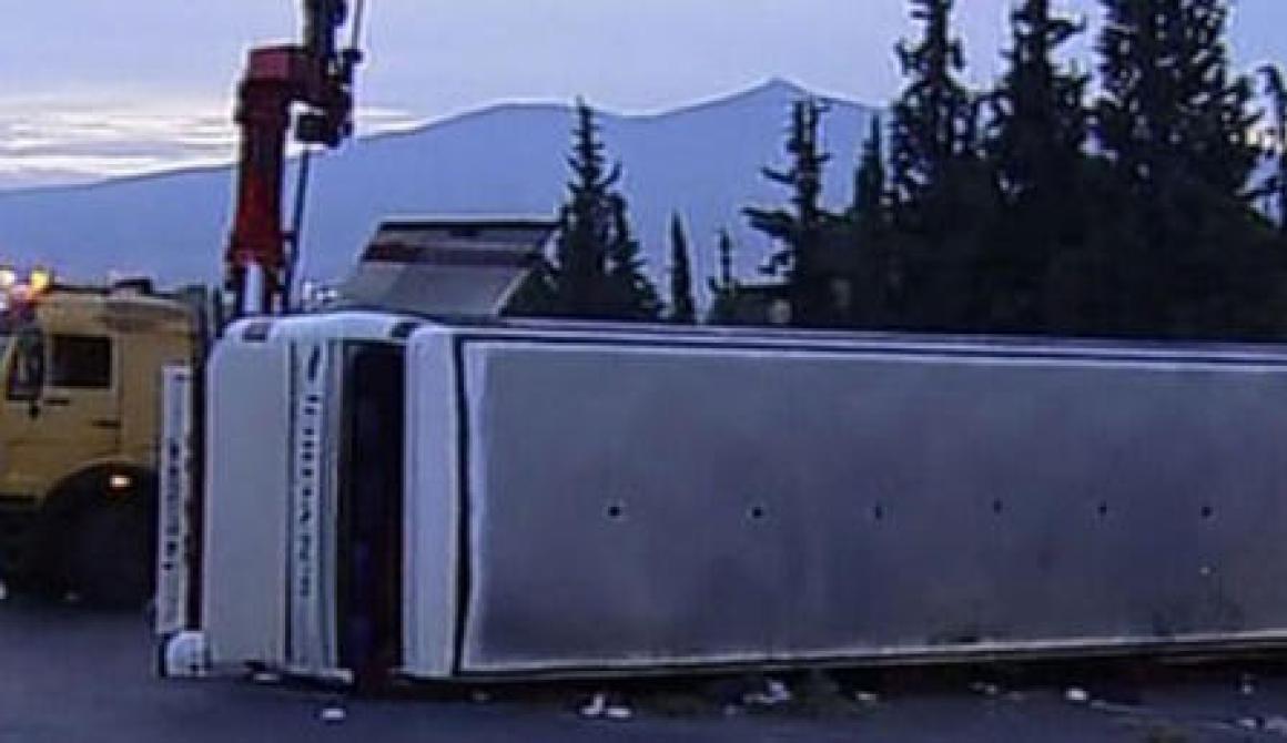 Θεσσαλονίκη:Τέσσερις νεκροί και δεκάδες τραυματίες από ανατροπή λεωφορείο
