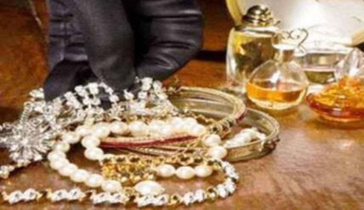 Έκλεψαν κοσμήματα από οικία στη Μυτιλήνη lesvosnews