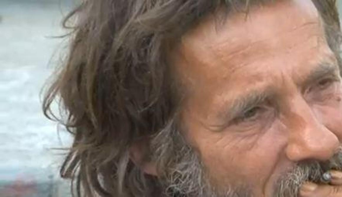 Ταυτότητα έχει τα μάτια του...