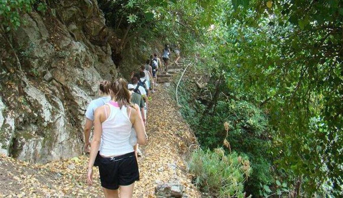 Πεζοπορία ΟΡΕΙΑΣ και ΠΑΓΓΕΡΑΓΩΤΙΚΟΥ στα μονοπάτια της Γέρας