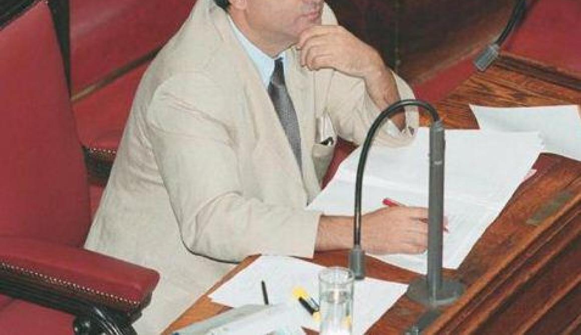 Αυτοκτόνησε πρώην υφυπουργός του ΠΑΣΟΚ 