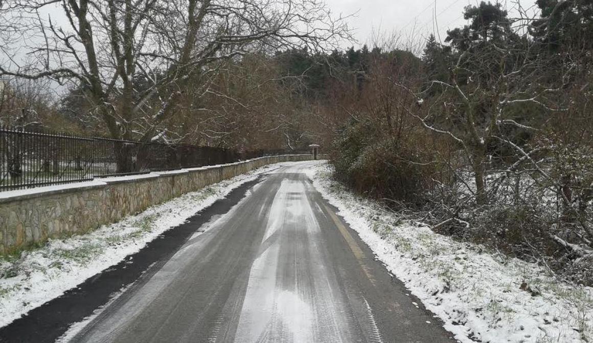 Στο Σανατόριο. Κλειστός πλέον, ελλείψει πιστώσεων, ο Ξενώνας Φιλοξενίας Ανήλικων Προσφύγων.