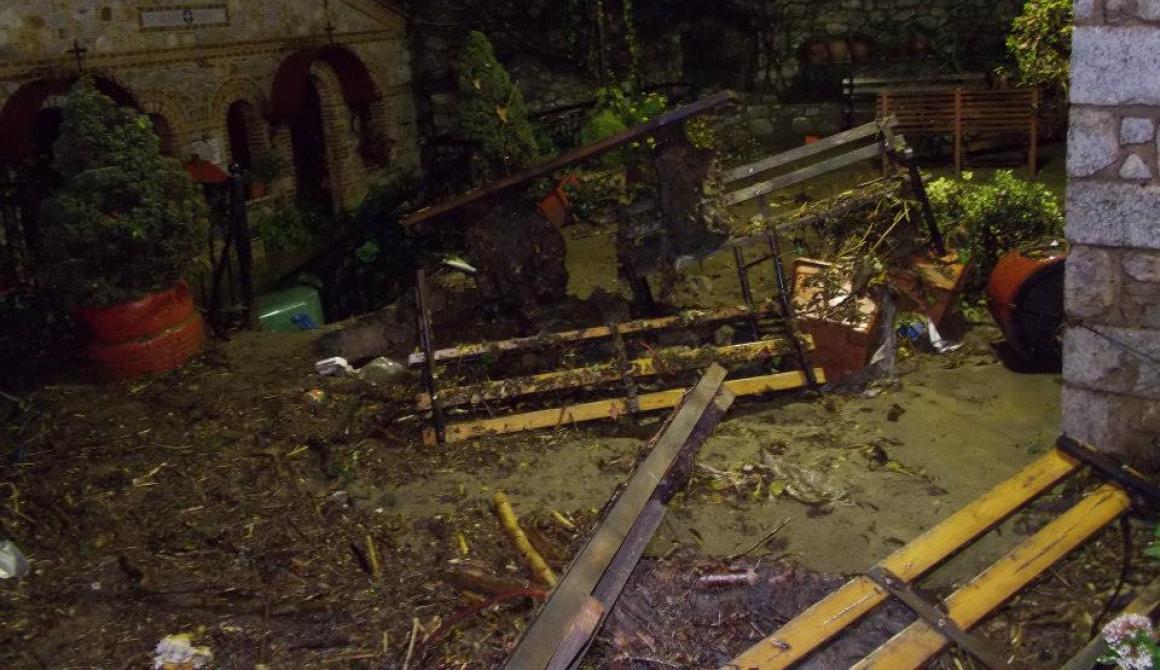 Φωτογραφίες καταστροφής από την  Αγιάσο