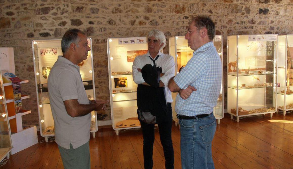 Στη Συλλογή Φυσικής Ιστορίας Βρισας με τον Καθ. Γ. Θεοδώρου