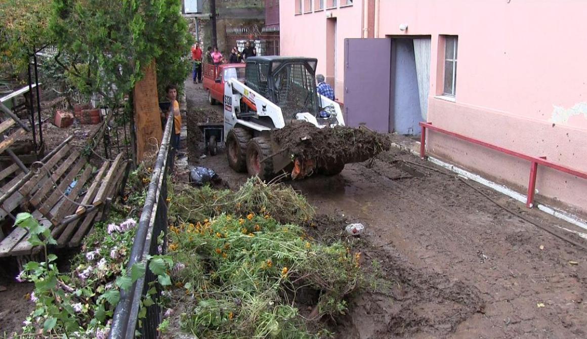 Βιβλική καταστροφή σε σημαντικούς χώρους πολιτισμού της Αγιάσου