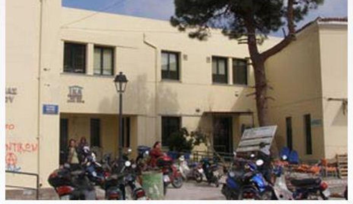 Ο Γιάννης Ζερδελής στην κατάληψη του ΙΚΑ