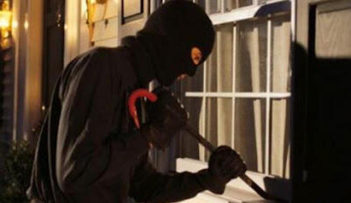 31.000 ευρώ ήταν το «μεροκάματο» των διαρρηκτών στην Καλλονή