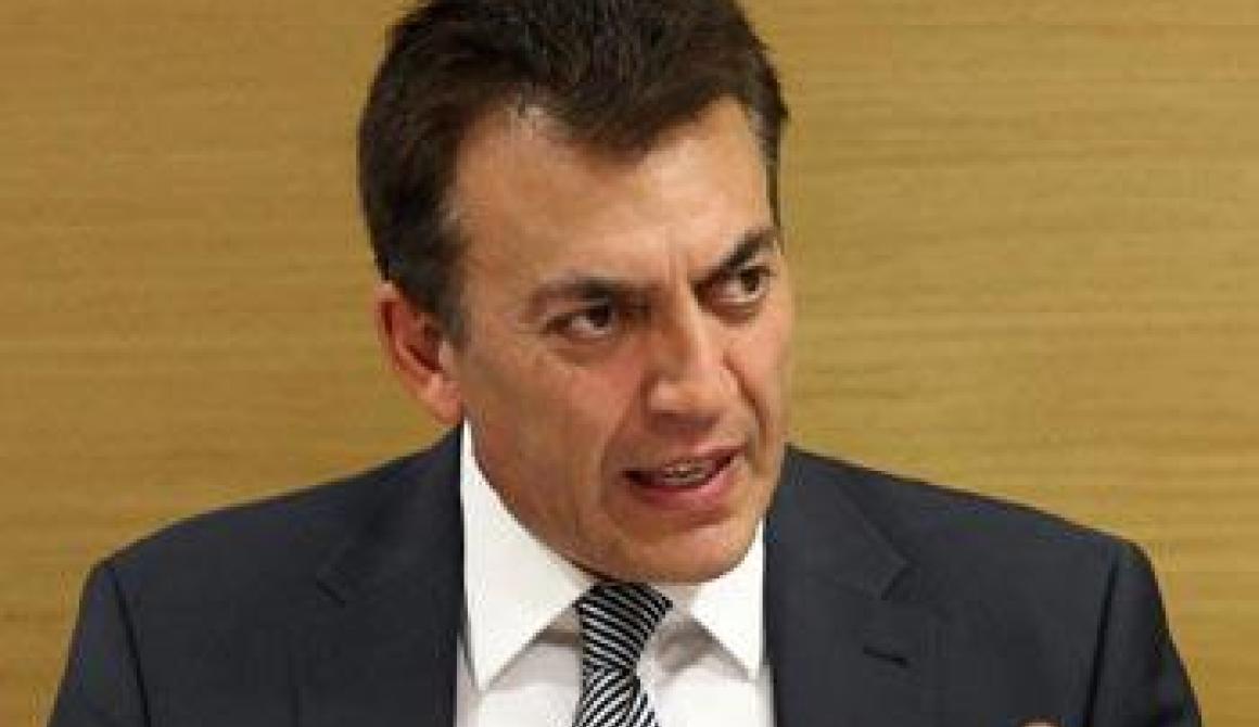 Νέο πρόγραμμα για ένταξη 55.000 νέων ανέργων, ανακοίνωσε ο υπουργός Εργασίας