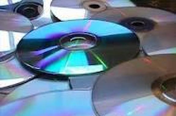 Μυτιλήνη, πλαστά CD DVD