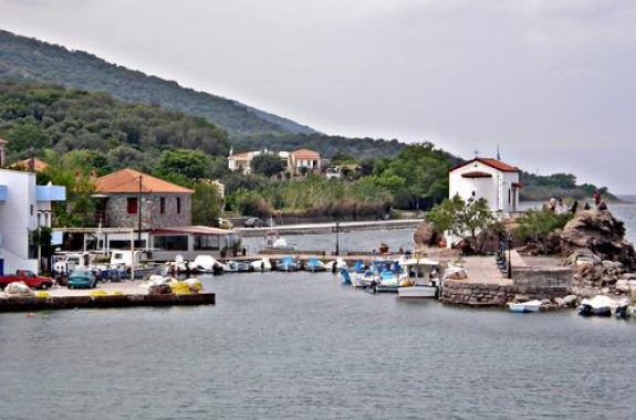 Ορειάς : πεζοπορία στη Σκάλα Συκαμιάς