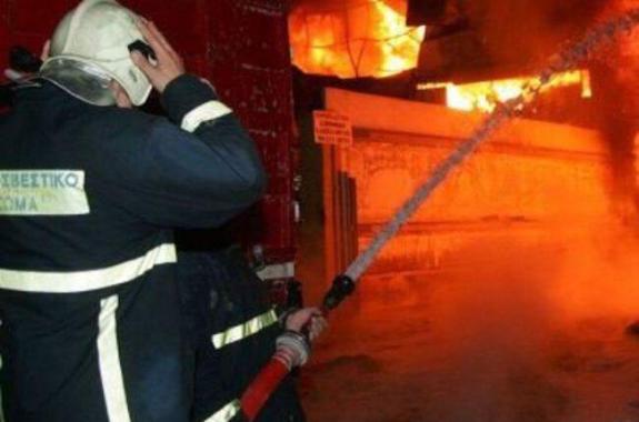 Φωτιά σε μονοκατοικία στο κέντρο της Μυτιλήνης