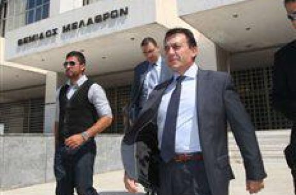 CD ROM με 1.014 ονόματα -Νέα στοιχεία για «μαϊμού» συντάξεις 
