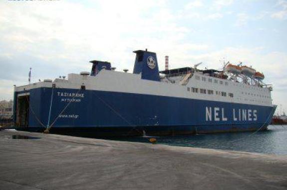Νέα μεγάλη ταλαιπωρία για τους επιβάτες του «Ταξιάρχη» [update]