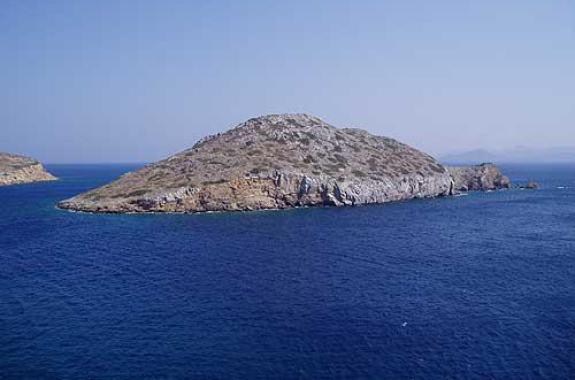 Ψηφίστηκε η τροπολογία για τη μίσθωση των δημόσιων νησίδων