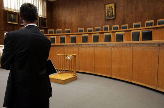 Αποζημιώσεις από το Δημόσιο για δίκες που καθυστερούν!