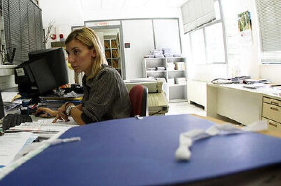 Σε επτά δόσεις η καταβολή του φόρου εισοδήματος - Στα 60.000 ευρώ το ανώτατο όριο