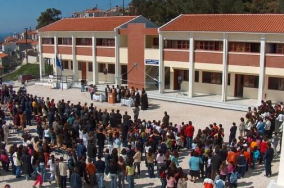 Το Γυμνάσιο Πλωμαρίου ευχαριστεί τους εθελοντές
