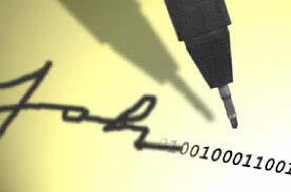Προχωρά η εφαρμογή της ψηφιακής υπογραφής στην πράξη