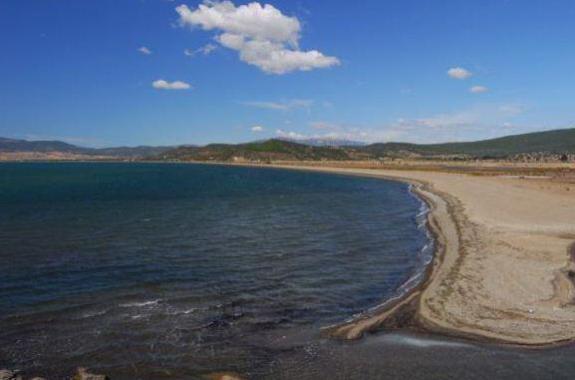 Αίρεται η απαγόρευση αλιείας οστράκων στον Κόλπο Καλλονής