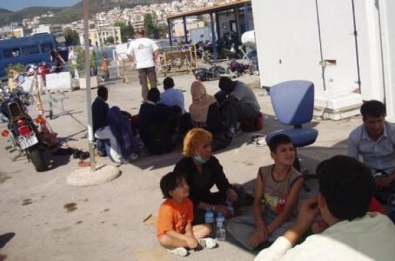 Κάλεσμα για εθελοντική εργασία - Οι πρόσφυγες της Λέσβου μας χρειάζονται