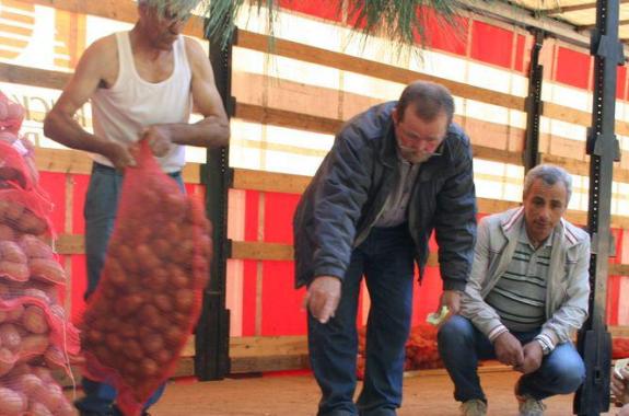 Φθηνές πατάτες και κρασιά στη Μυτιλήνη - Σάββατο 29/12/2012