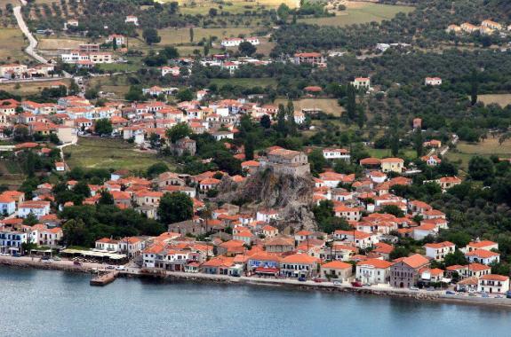 «Ναι» από τον Υφυπουργό Οικονομικών στην Πύλη Εισόδου στη Πέτρα