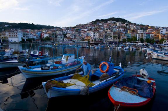 ΛΕΣΒΟΣ Ουζάκι και παράδοση