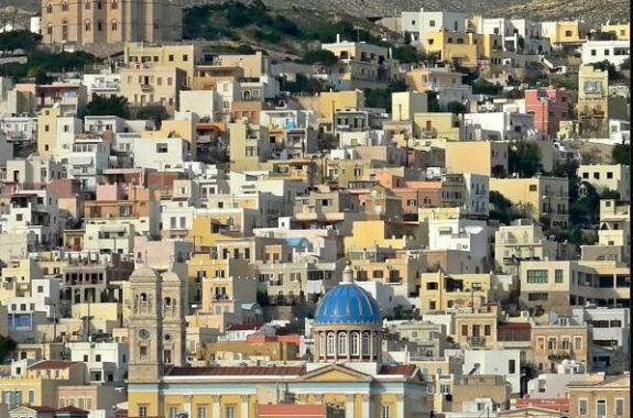 Επίσκεψη της Γ.Γ της ΑΔΑ στη Σύρο