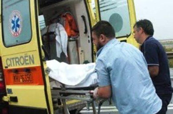 79χρόνος δικυκλιστής συγκρούστηκε με νταλίκα στη Μυτιλήνη!
