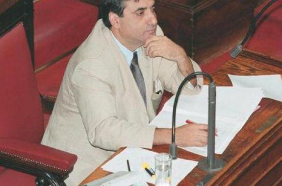 Αυτοκτόνησε πρώην υφυπουργός του ΠΑΣΟΚ 
