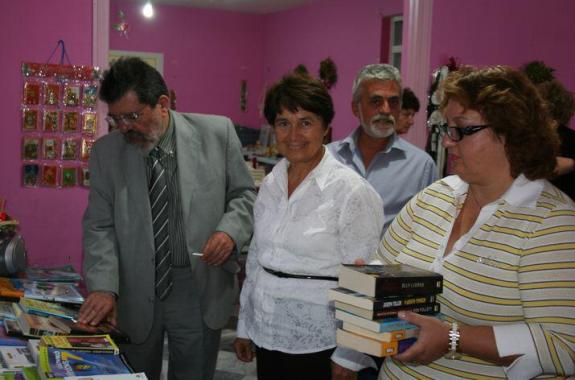 O Δήμαρχος Λέσβο στο Bazaar αλληλεγγύης και στην εκδήλωση αποστράτων Αξιωματικών