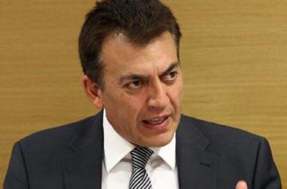 Νέο πρόγραμμα για ένταξη 55.000 νέων ανέργων, ανακοίνωσε ο υπουργός Εργασίας